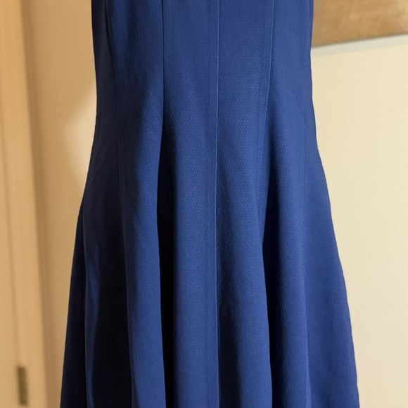 THEORY Women’s Blue Sleeveless Fit and Flare Pleated Stretch Wool Blend Dress 8 - Picture 4 of 16